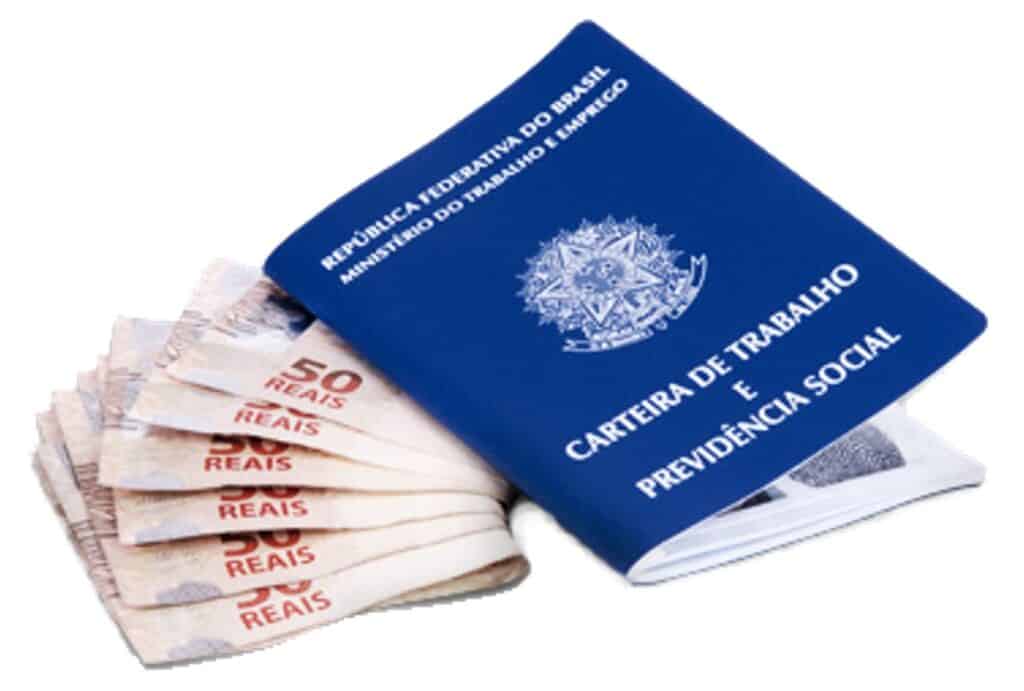 Capa de carteira de trabalho azul e dinheiro de cinquenta reais em papel.